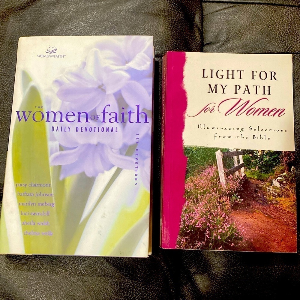 ❤️❤️❤️ HOST PICK!! Women’s Daily Devotionals